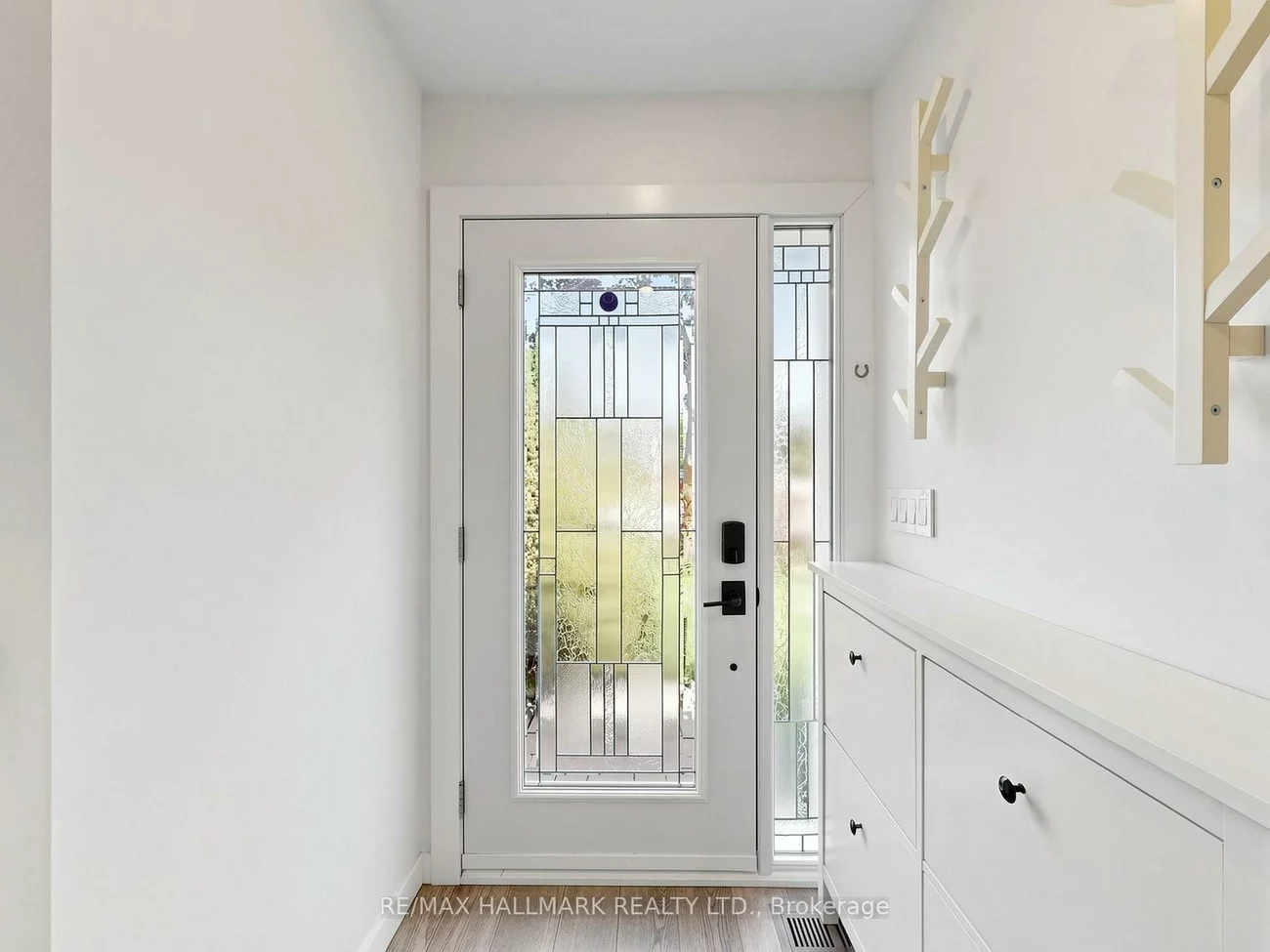 400, Handley, Central Newmarket, Newmarket