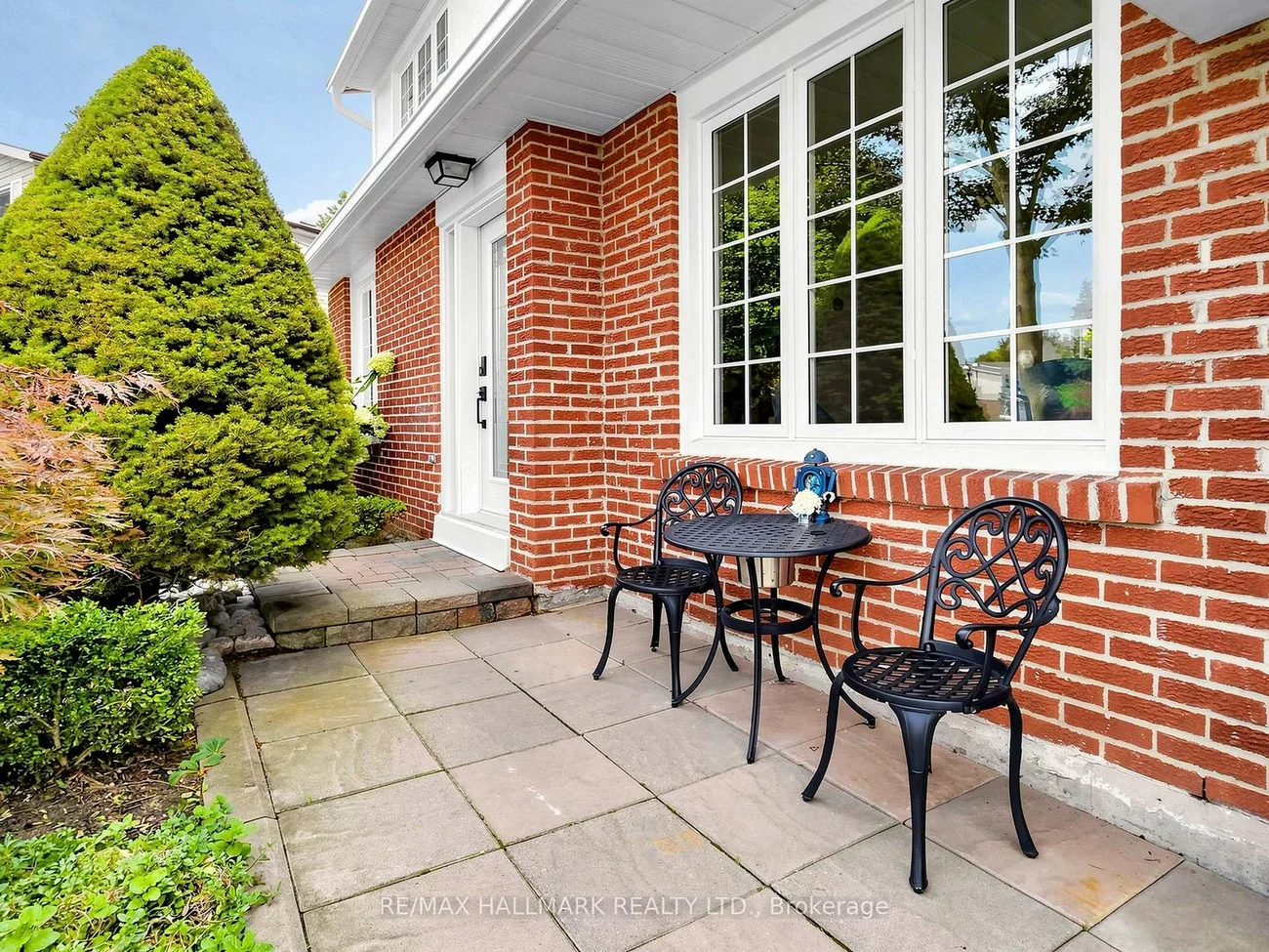 400, Handley, Central Newmarket, Newmarket