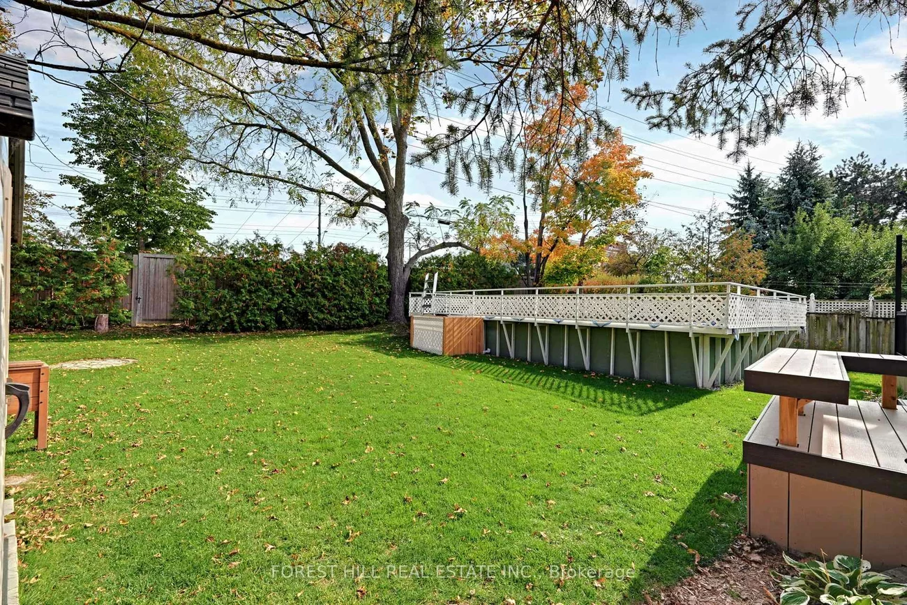 1068, Wildwood, Gorham-College Manor, Newmarket