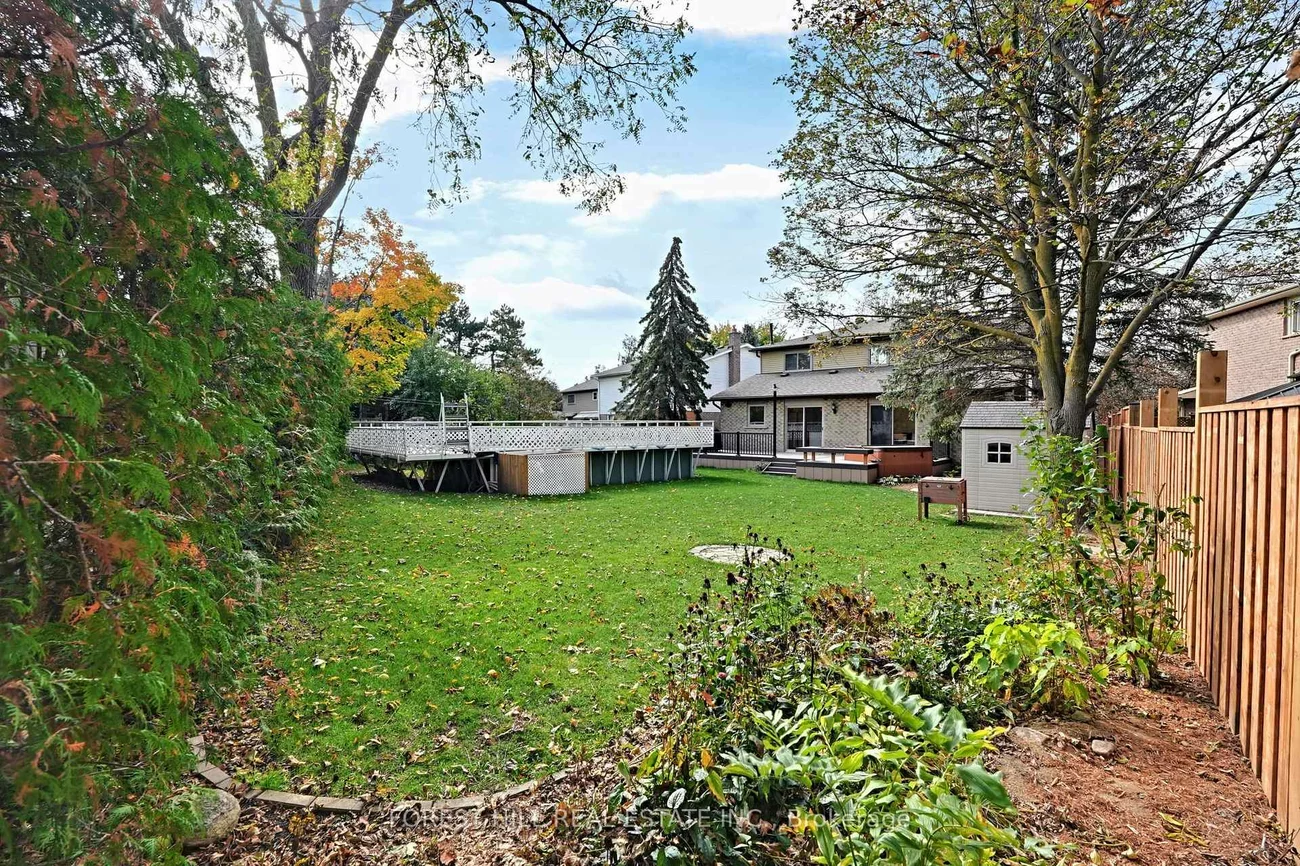 1068, Wildwood, Gorham-College Manor, Newmarket