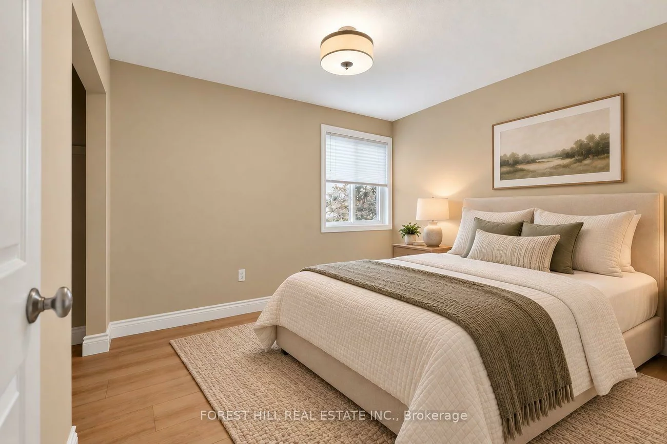 1068, Wildwood, Gorham-College Manor, Newmarket