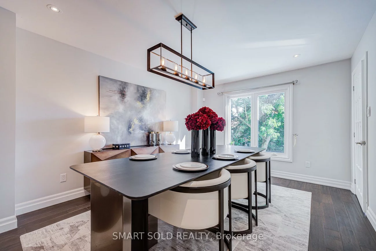 350, Kirby, Glenway Estates, Newmarket