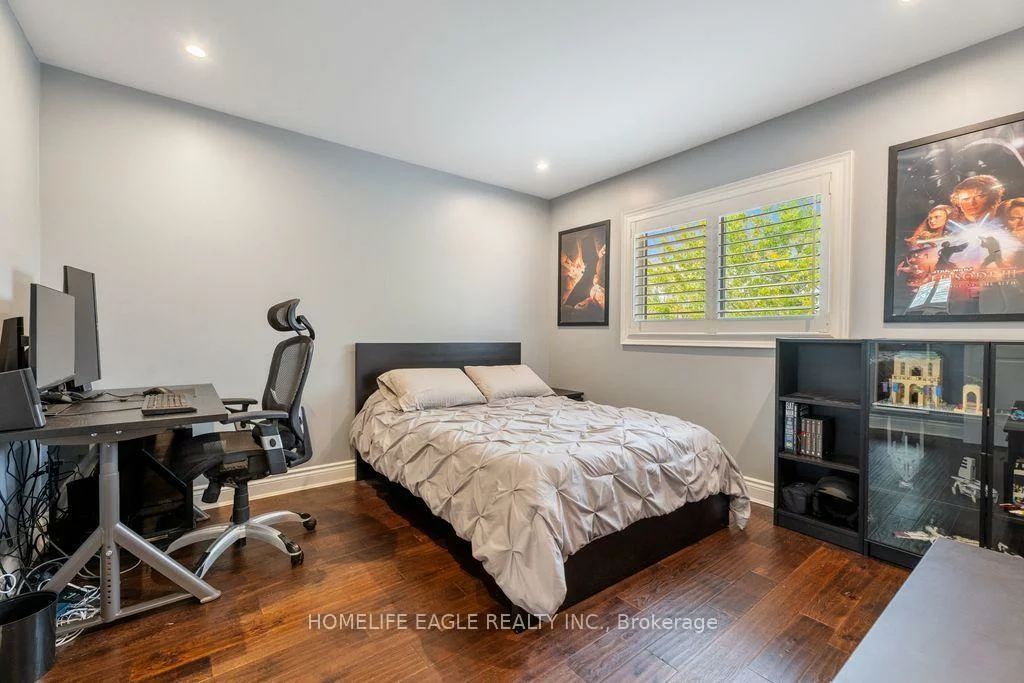 255, Savage, Armitage, Newmarket