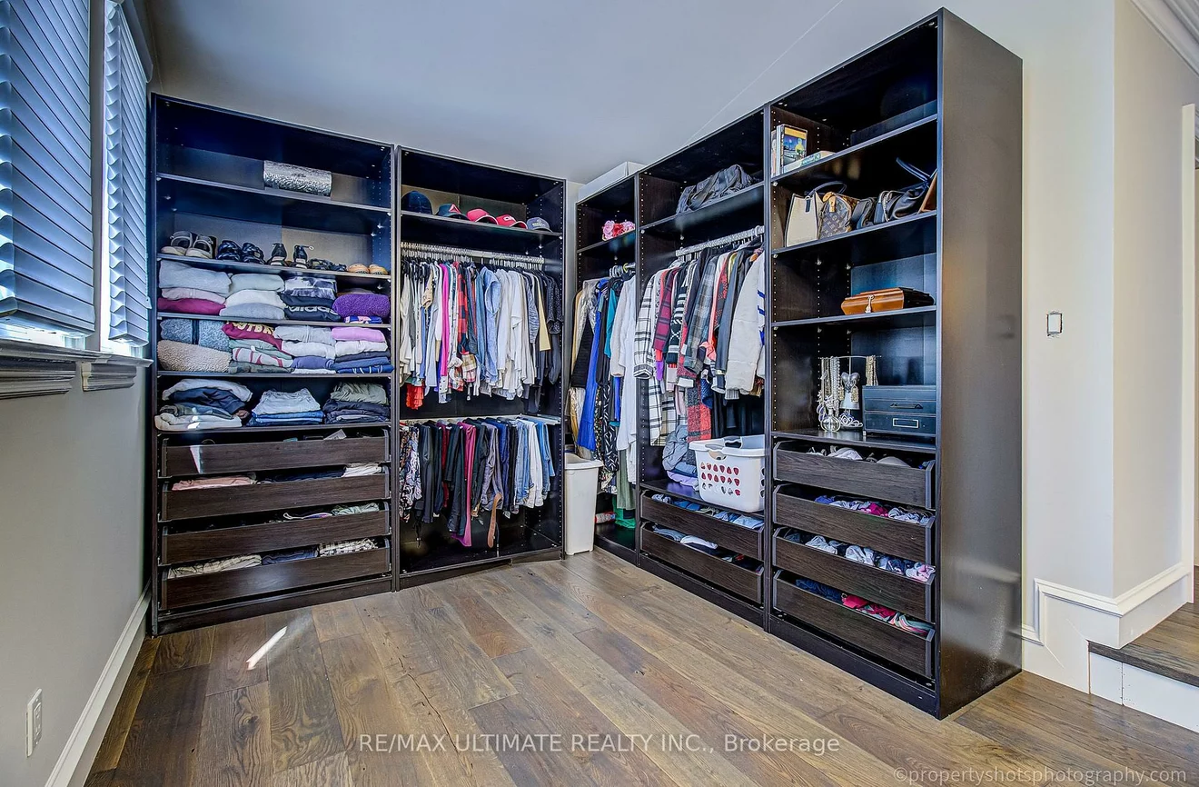 351, Fairway, Glenway Estates, Newmarket
