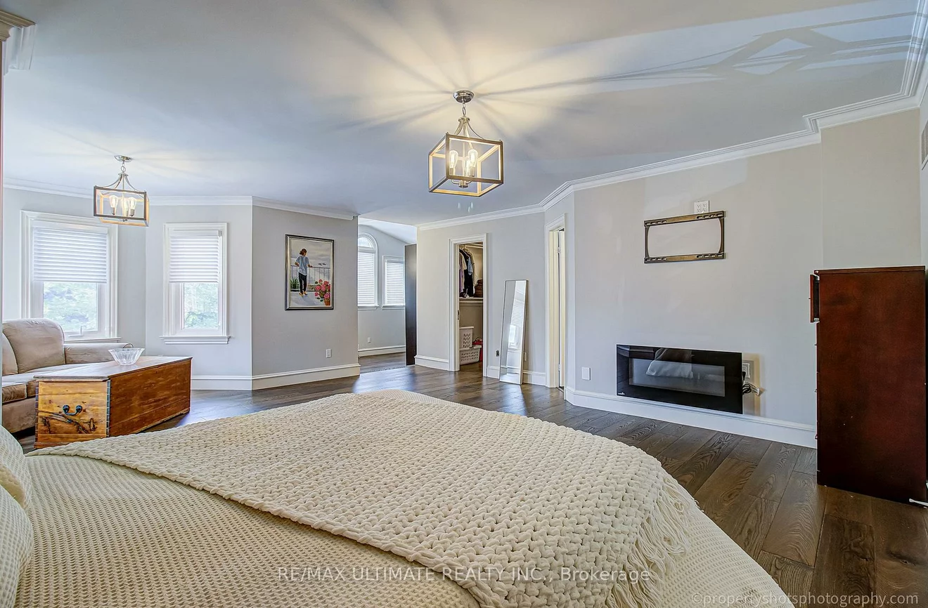 351, Fairway, Glenway Estates, Newmarket