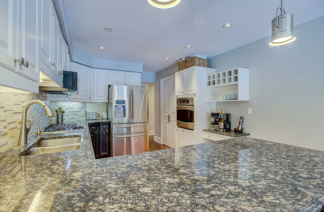 351, Fairway, Glenway Estates, Newmarket
