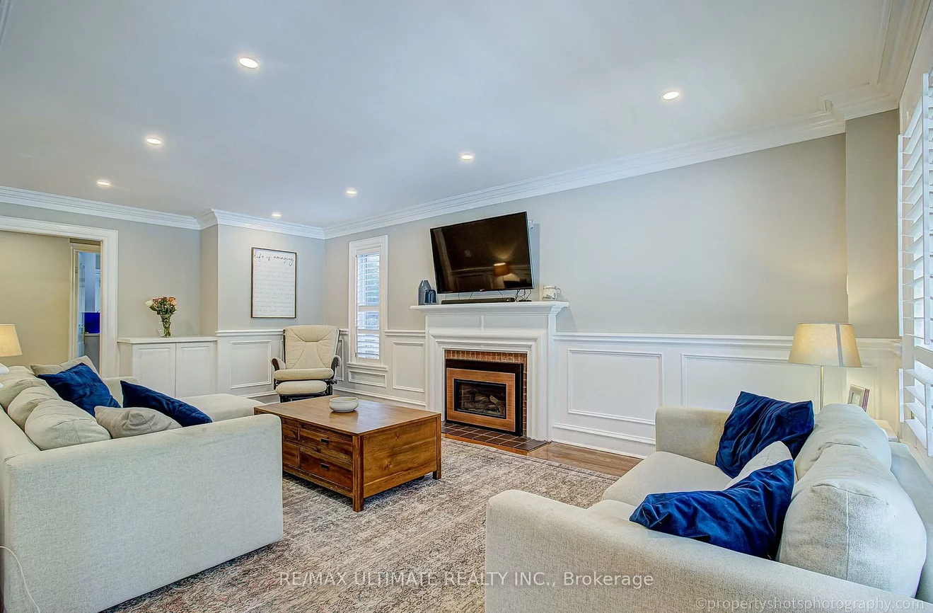 351, Fairway, Glenway Estates, Newmarket