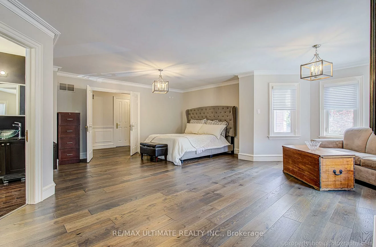 351, Fairway, Glenway Estates, Newmarket