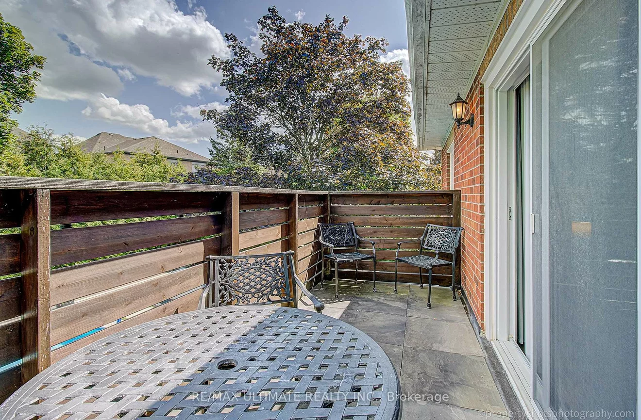 351, Fairway, Glenway Estates, Newmarket