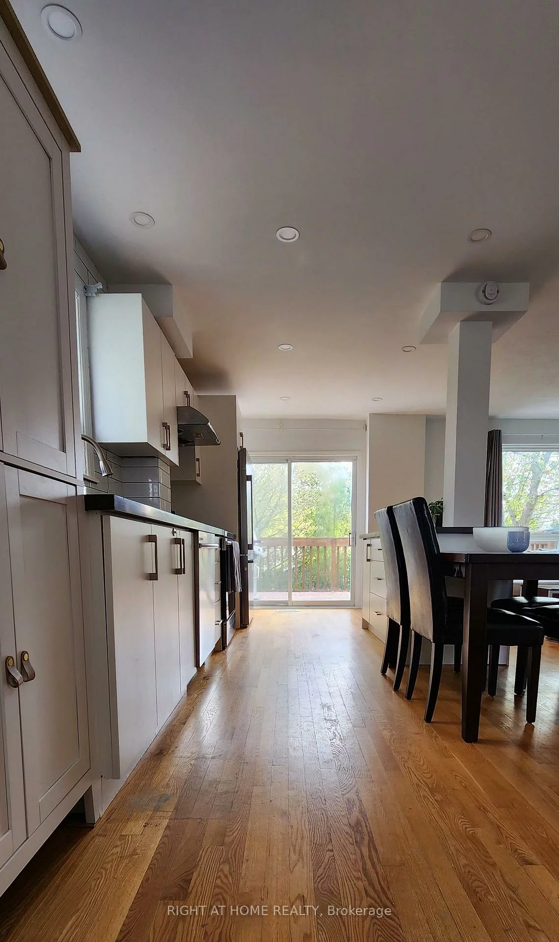 63, Lindsay, Bristol-London, Newmarket