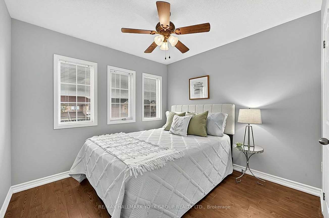 378, Marble, Woodland Hill, Newmarket
