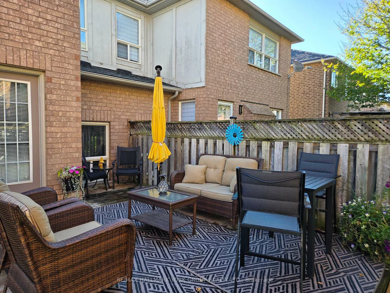 378, Marble, Woodland Hill, Newmarket