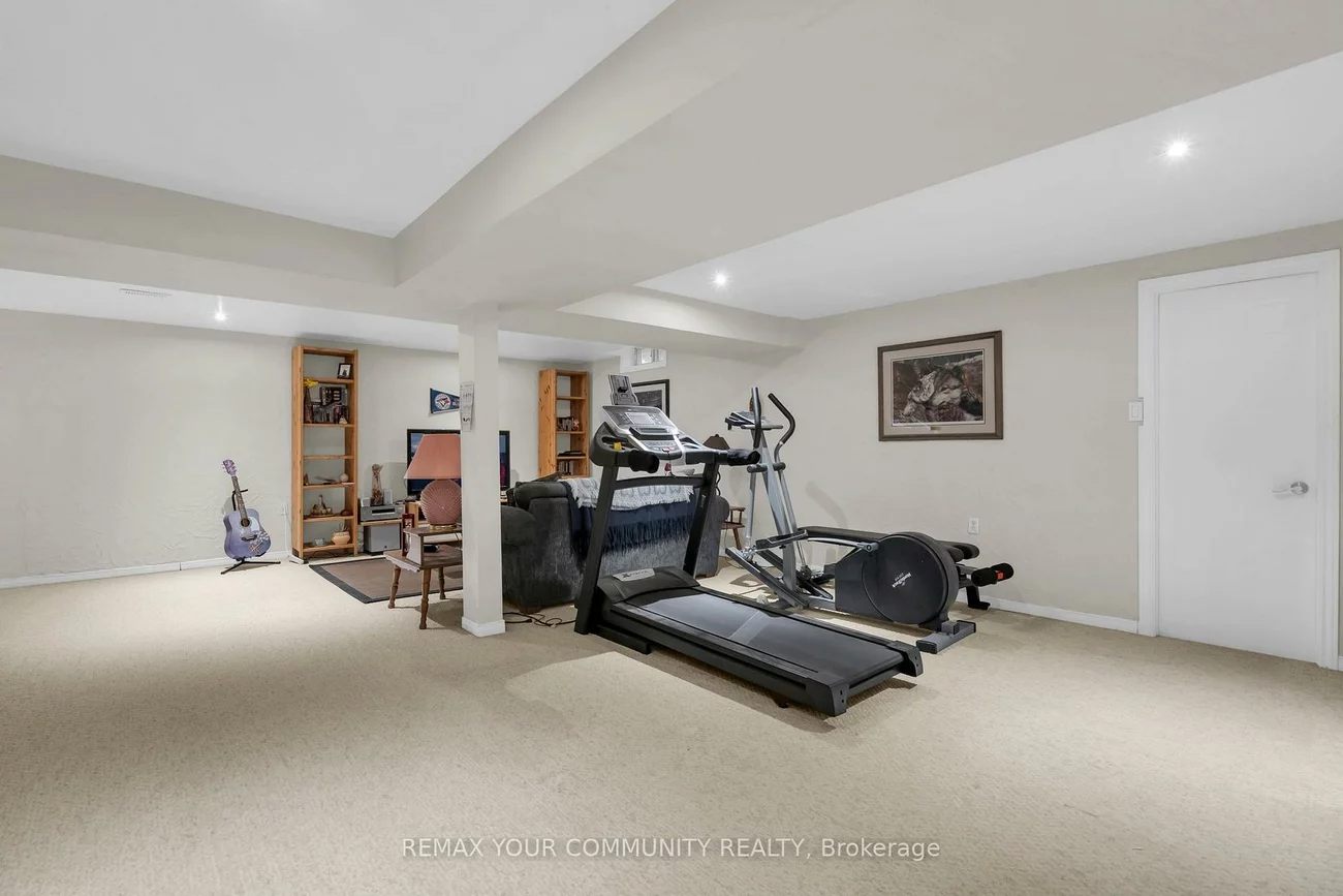 331, John Bowser, Glenway Estates, Newmarket