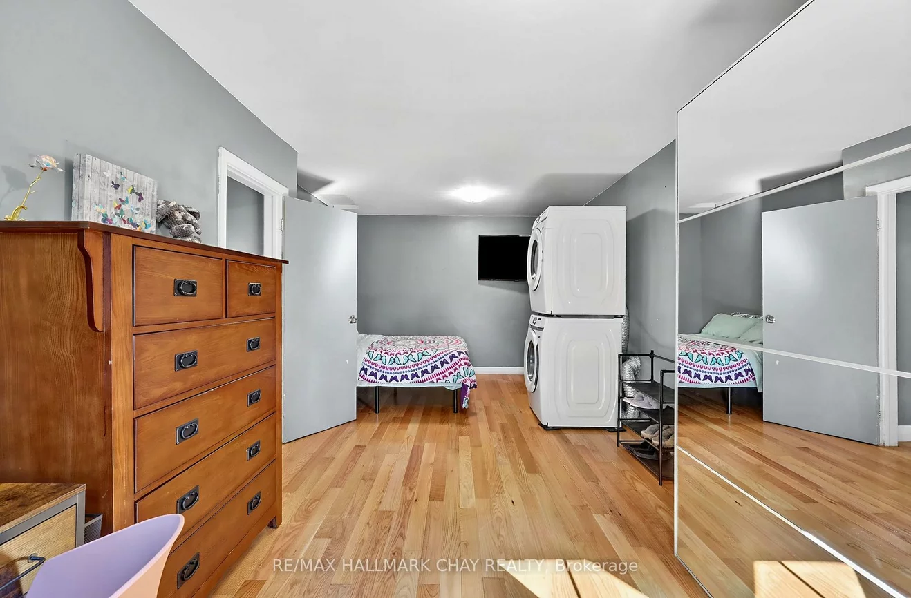 90, Roxborough, Gorham-College Manor, Newmarket