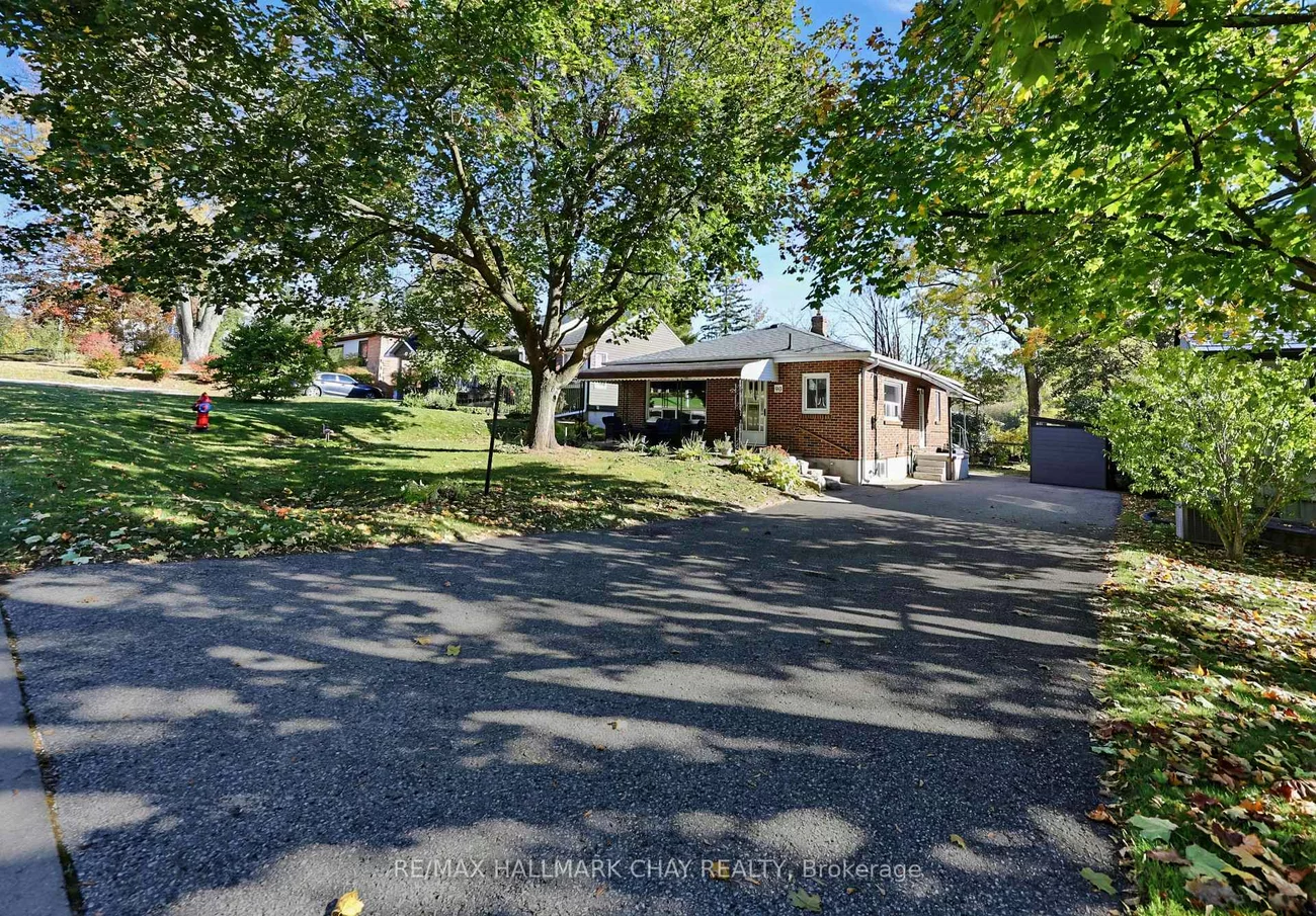 90, Roxborough, Gorham-College Manor, Newmarket