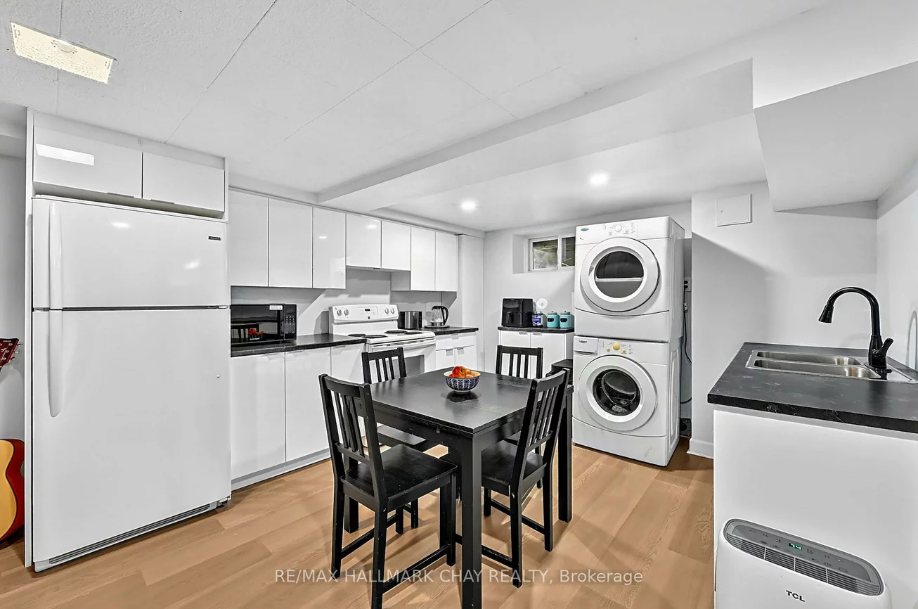 90, Roxborough, Gorham-College Manor, Newmarket