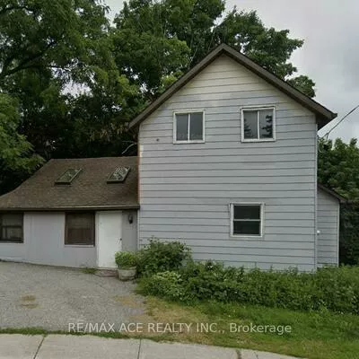 419, Millard, Central Newmarket, Newmarket