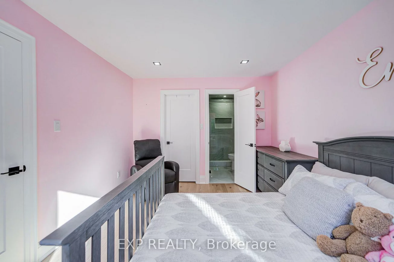 779, Mclaren, Gorham-College Manor, Newmarket