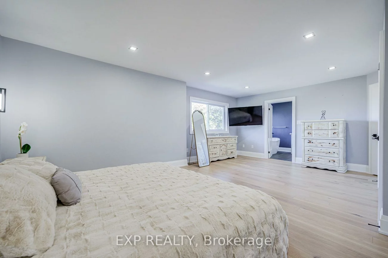 779, Mclaren, Gorham-College Manor, Newmarket