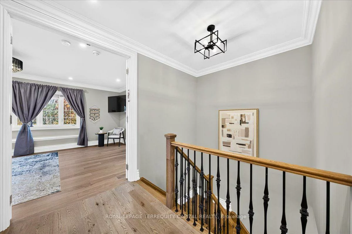 613, Clifford Perry, Woodland Hill, Newmarket