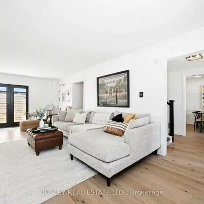 440, Sandford, Central Newmarket, Newmarket