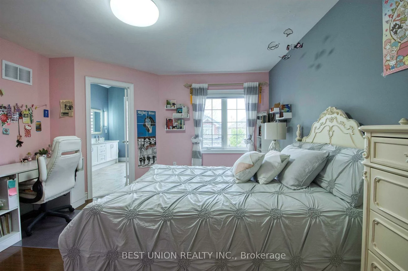 1183, Mctavish, Stonehaven-Wyndham, Newmarket
