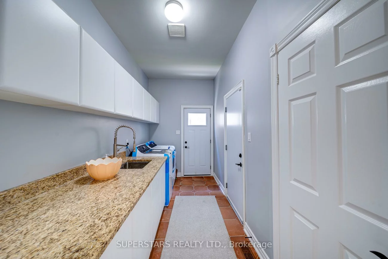 959, Lockwood, Stonehaven-Wyndham, Newmarket