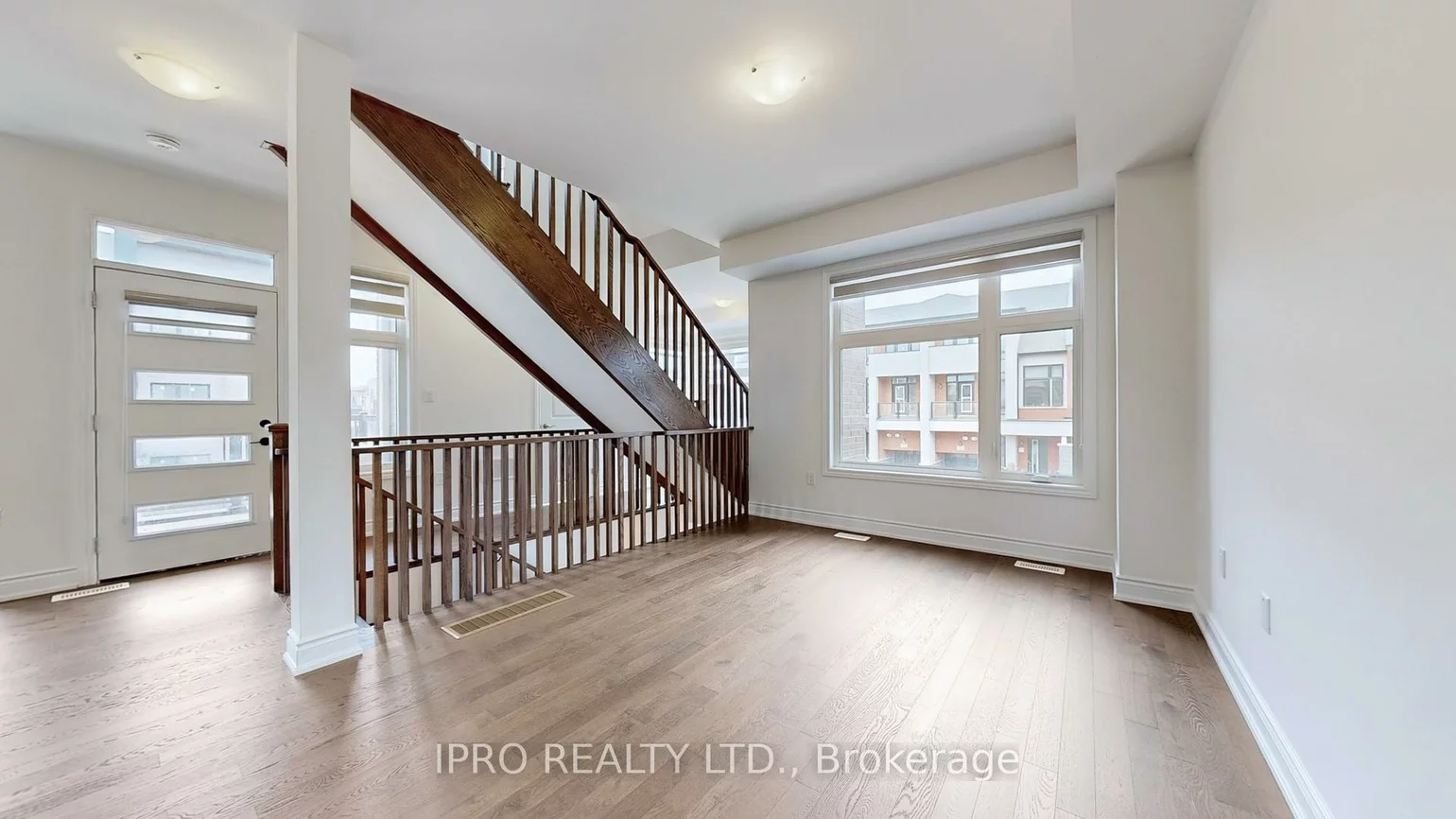 3060, Welsman, 1010 - JM Joshua Meadows, Oakville