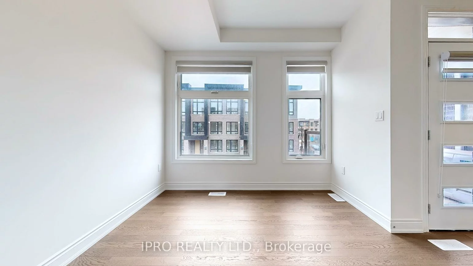3060, Welsman, 1010 - JM Joshua Meadows, Oakville