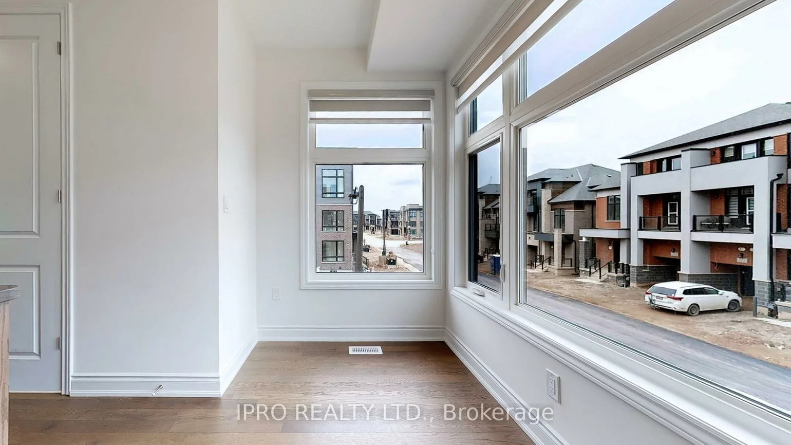 3060, Welsman, 1010 - JM Joshua Meadows, Oakville