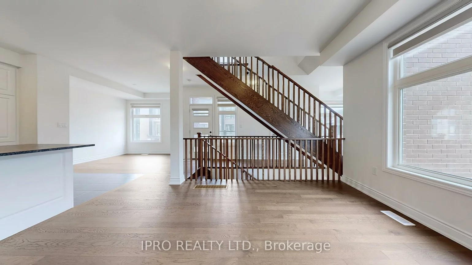 3060, Welsman, 1010 - JM Joshua Meadows, Oakville