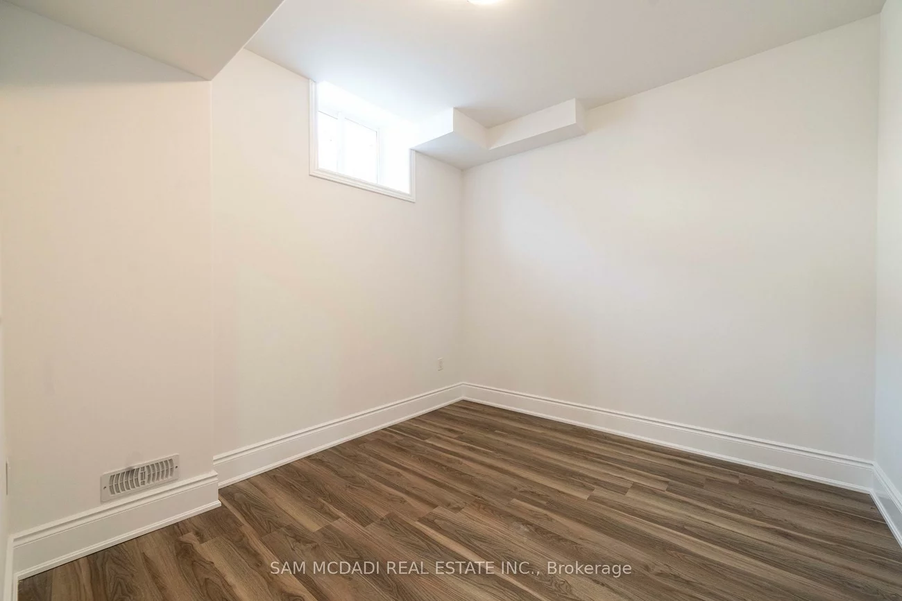 1229, Ironbridge, 1007 - GA Glen Abbey, Oakville