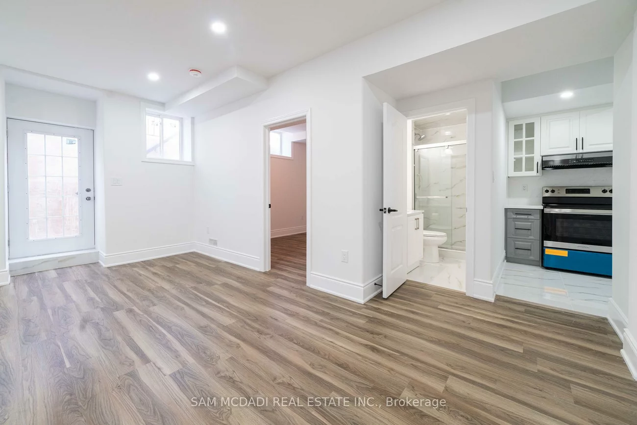 1229, Ironbridge, 1007 - GA Glen Abbey, Oakville