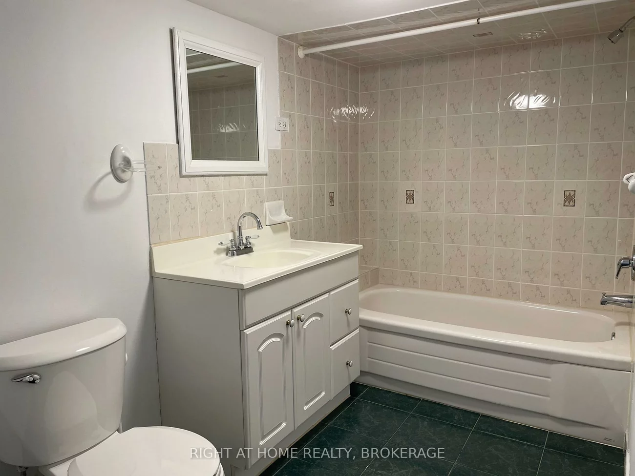 281, Mississaga, 1001 - BR Bronte, Oakville
