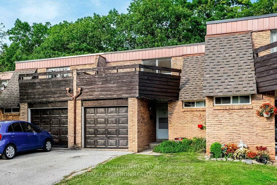 1251, White Oaks, 1005 - FA Falgarwood, Oakville