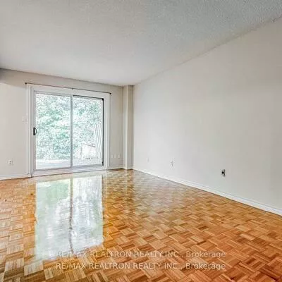 1255, White Oaks, 1005 - FA Falgarwood, Oakville