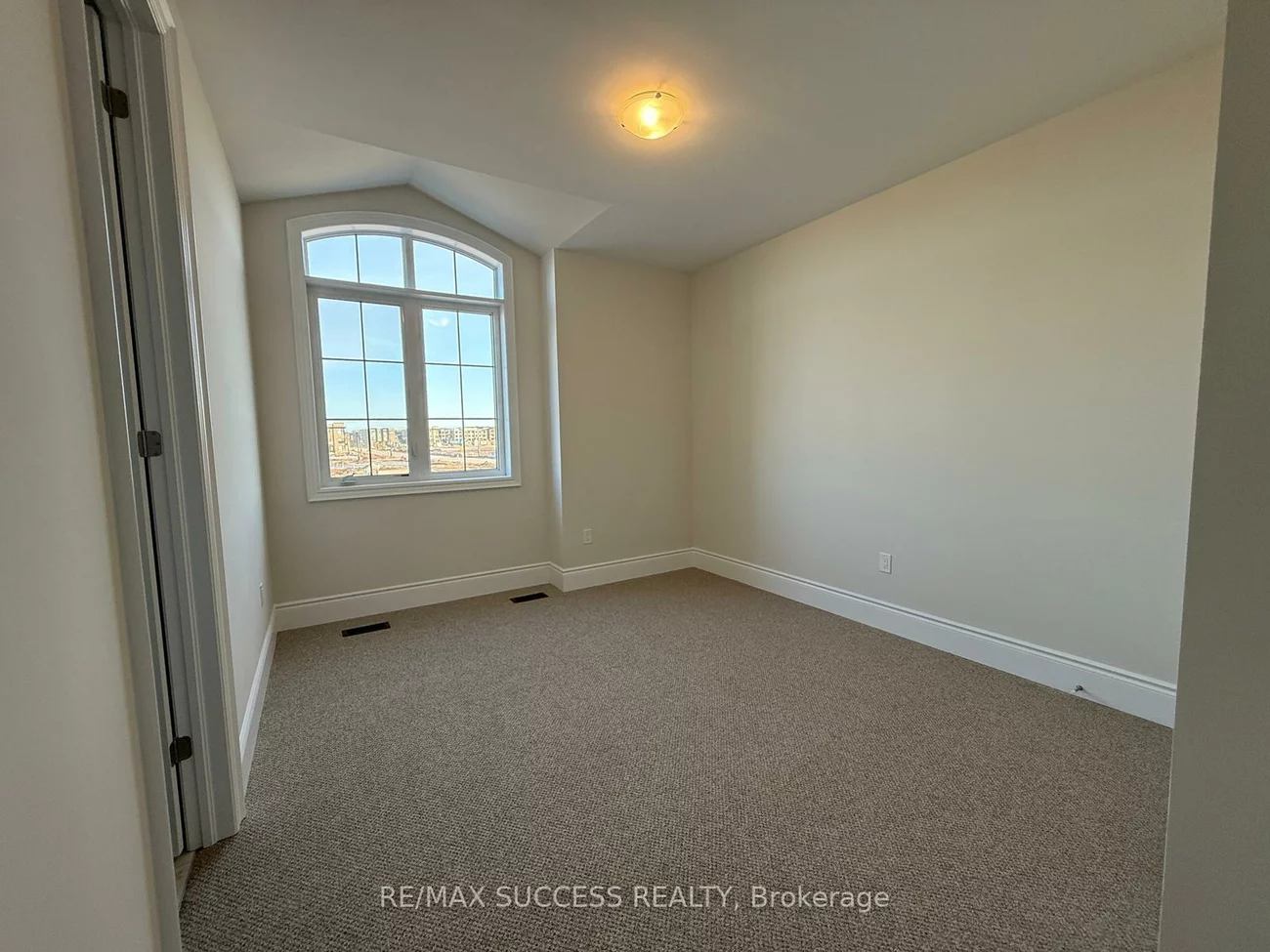 1323, Pelican pass, 1010 - JM Joshua Meadows, Oakville