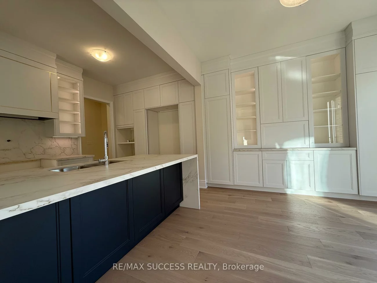 1323, Pelican pass, 1010 - JM Joshua Meadows, Oakville