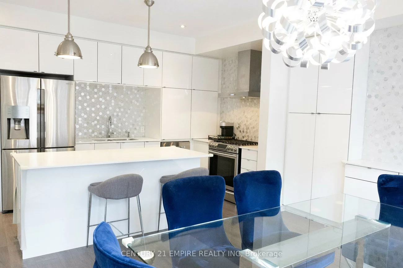 206, Huguenot, 1008 - GO Glenorchy, Oakville
