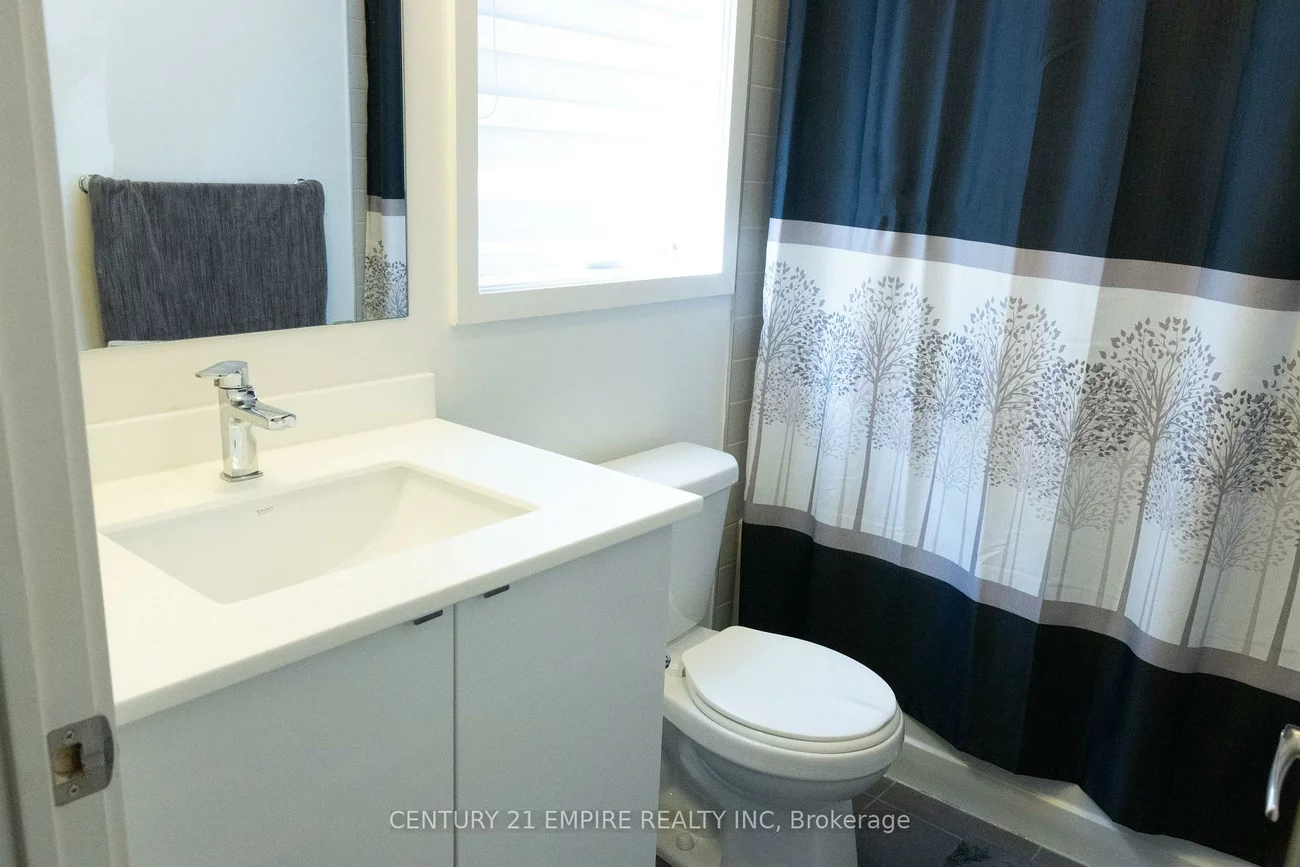 206, Huguenot, 1008 - GO Glenorchy, Oakville