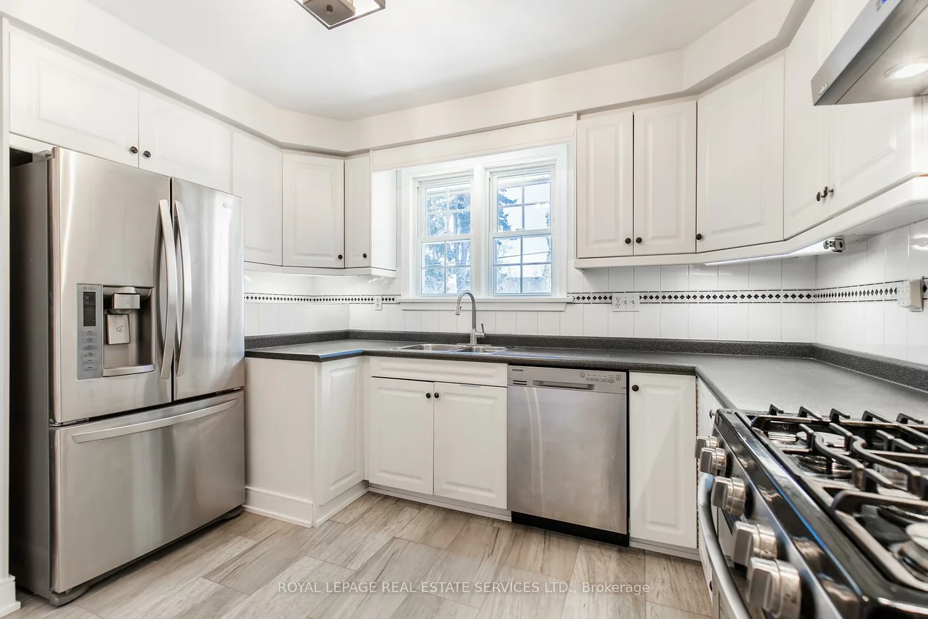 244, Snowden, 1001 - BR Bronte, Oakville