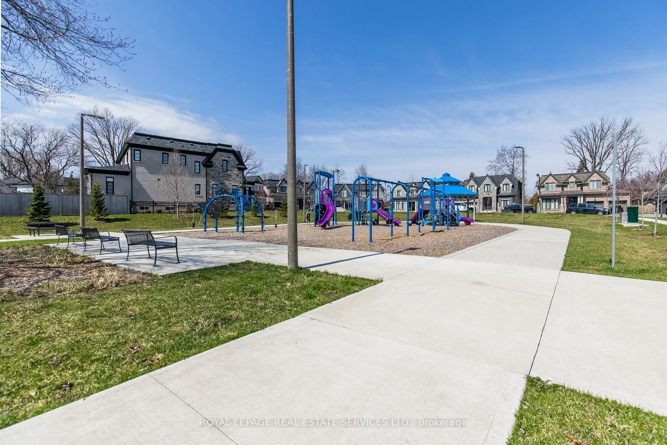 244, Snowden, 1001 - BR Bronte, Oakville