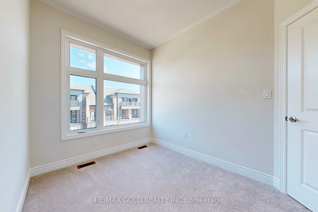 1297, Anthonia, 1010 - JM Joshua Meadows, Oakville