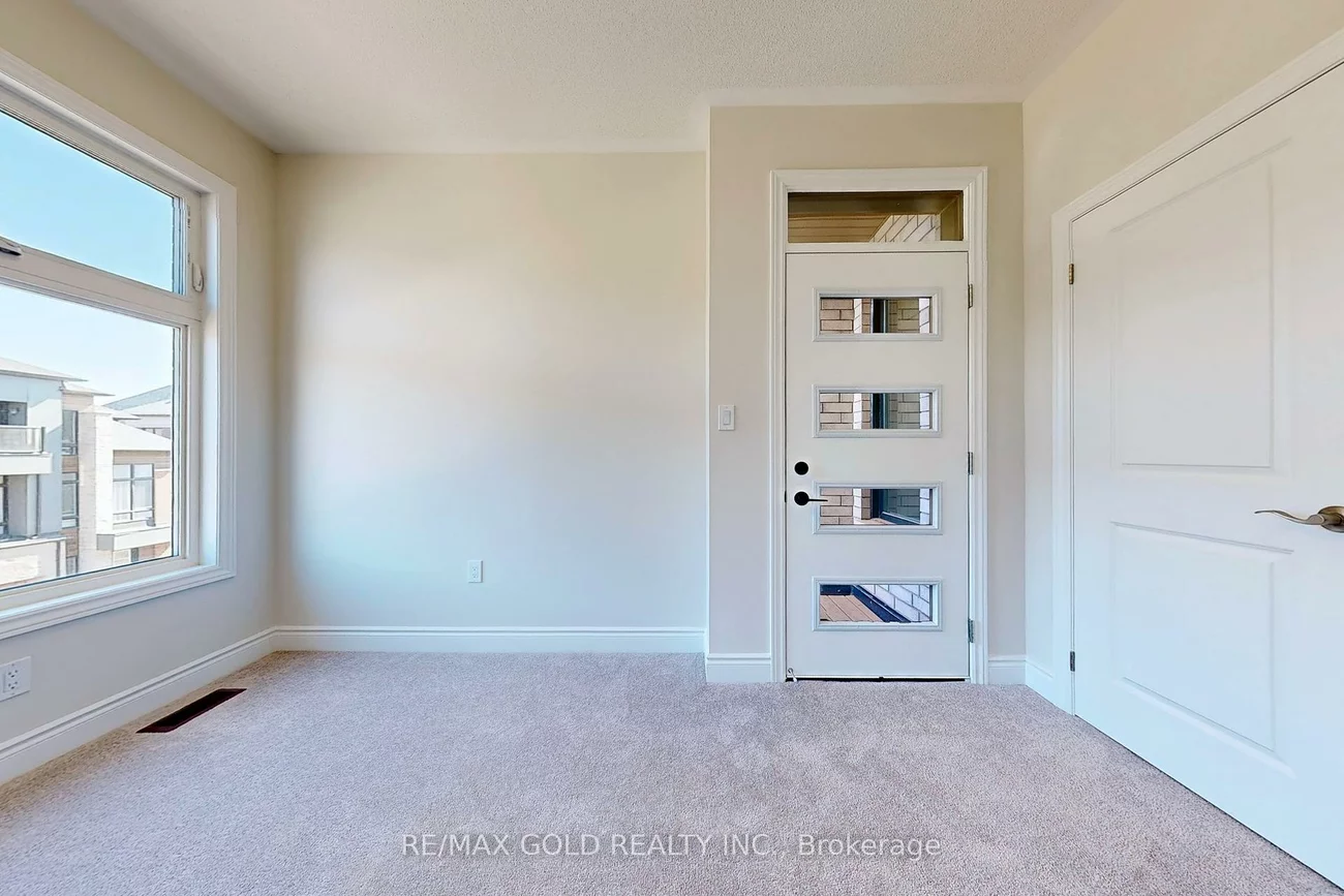 1297, Anthonia, 1010 - JM Joshua Meadows, Oakville