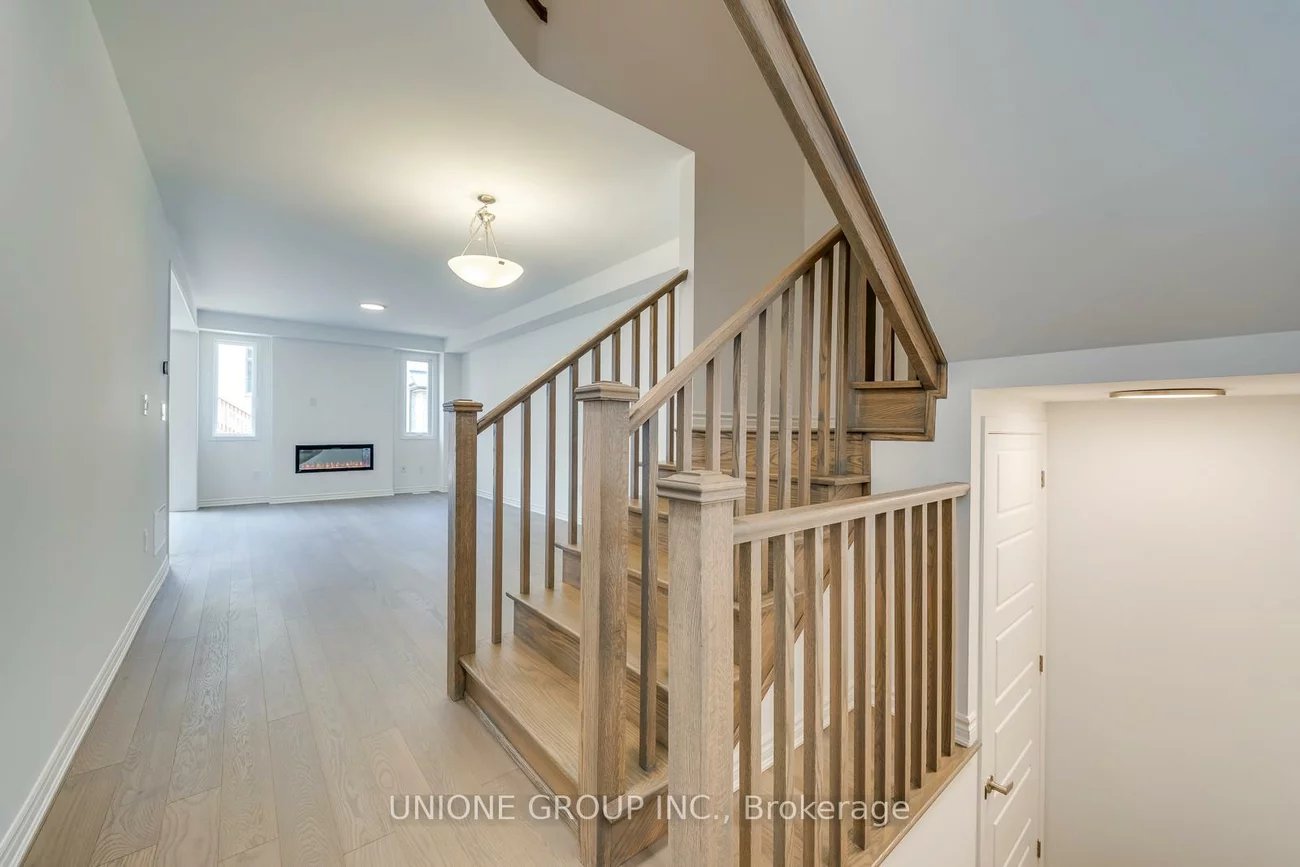 3100, John McKay, 1010 - JM Joshua Meadows, Oakville