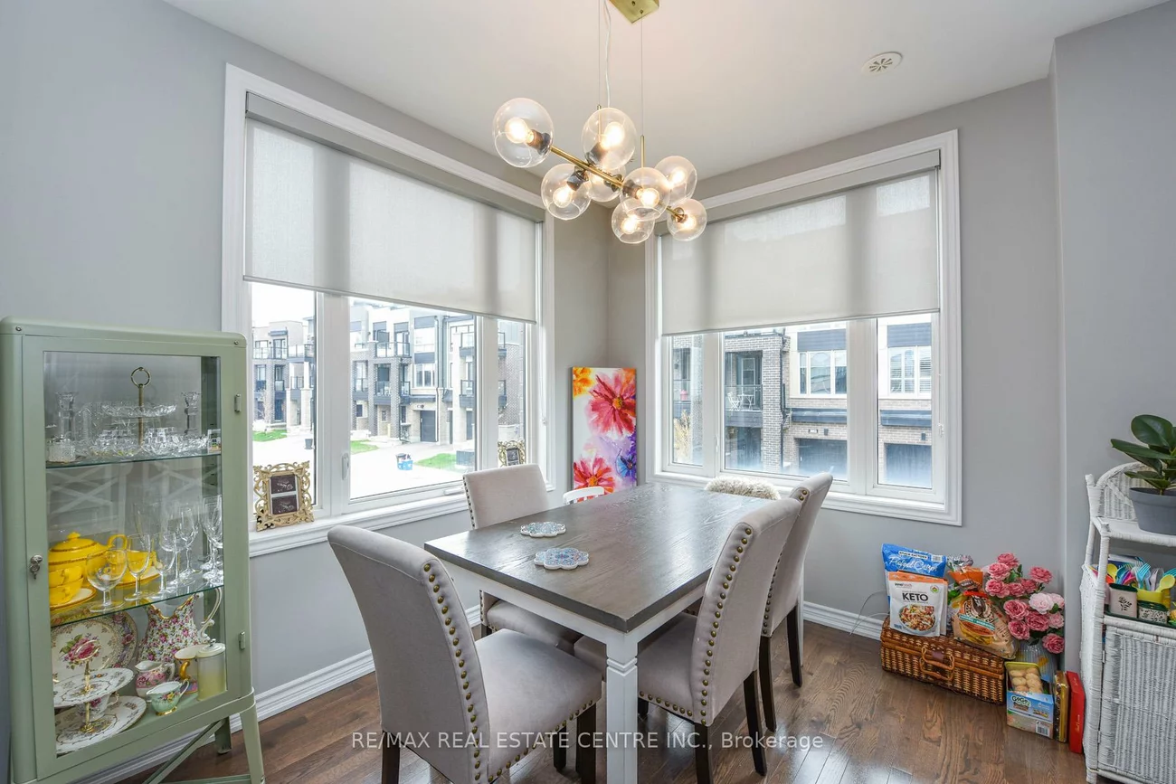 428, Rockwell Common, 1010 - JM Joshua Meadows, Oakville
