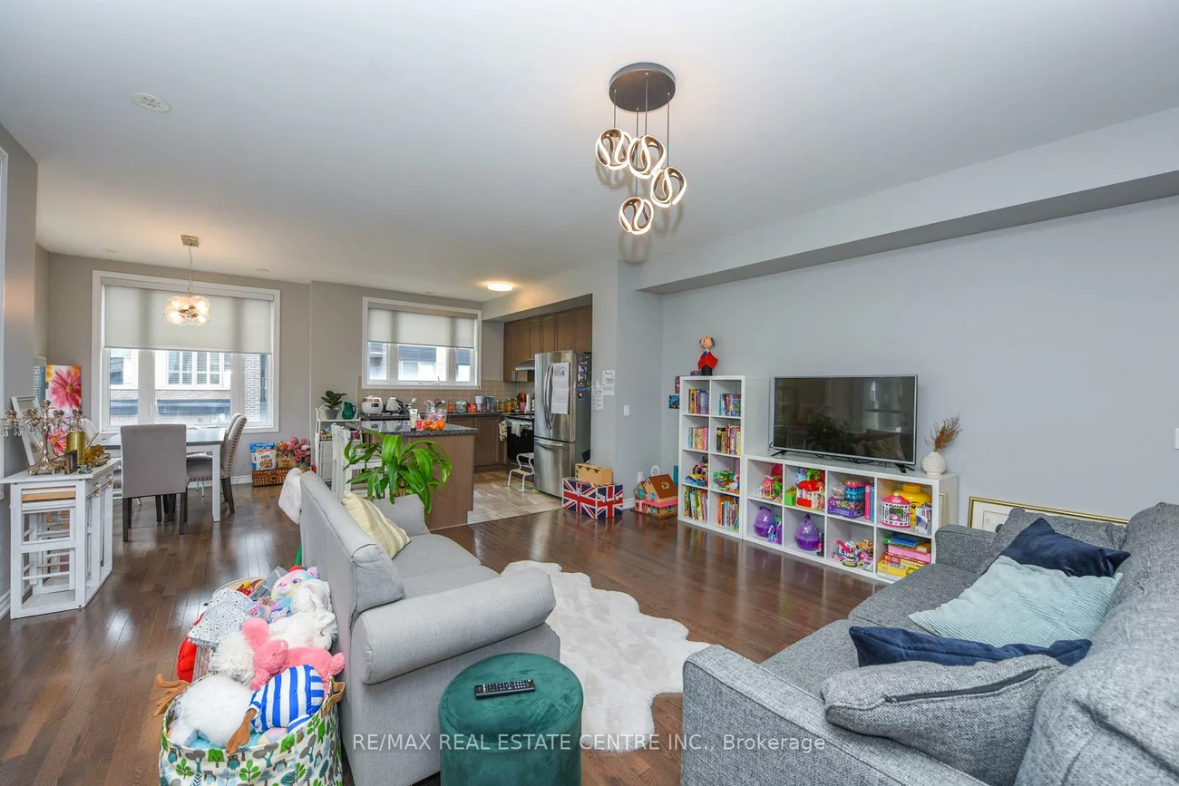 428, Rockwell Common, 1010 - JM Joshua Meadows, Oakville