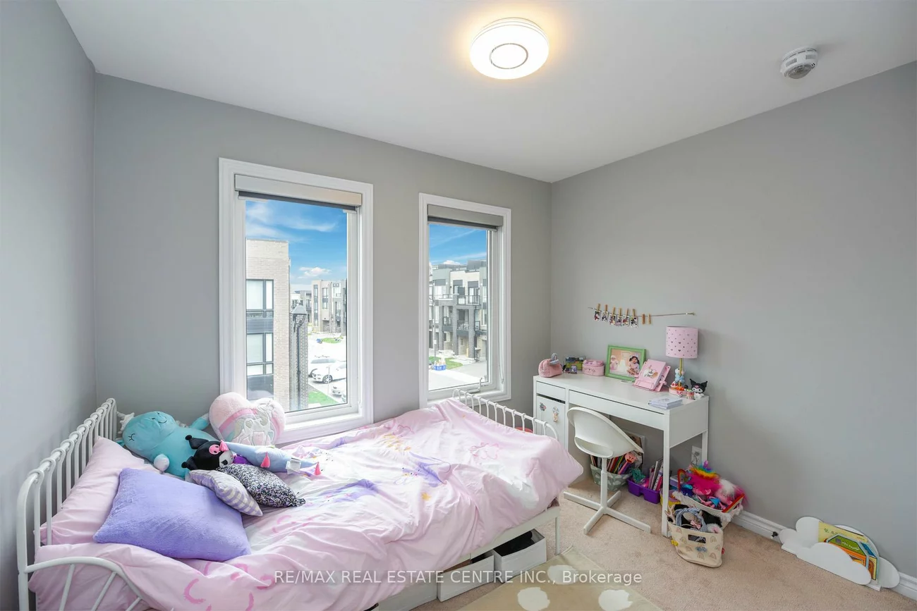 428, Rockwell Common, 1010 - JM Joshua Meadows, Oakville