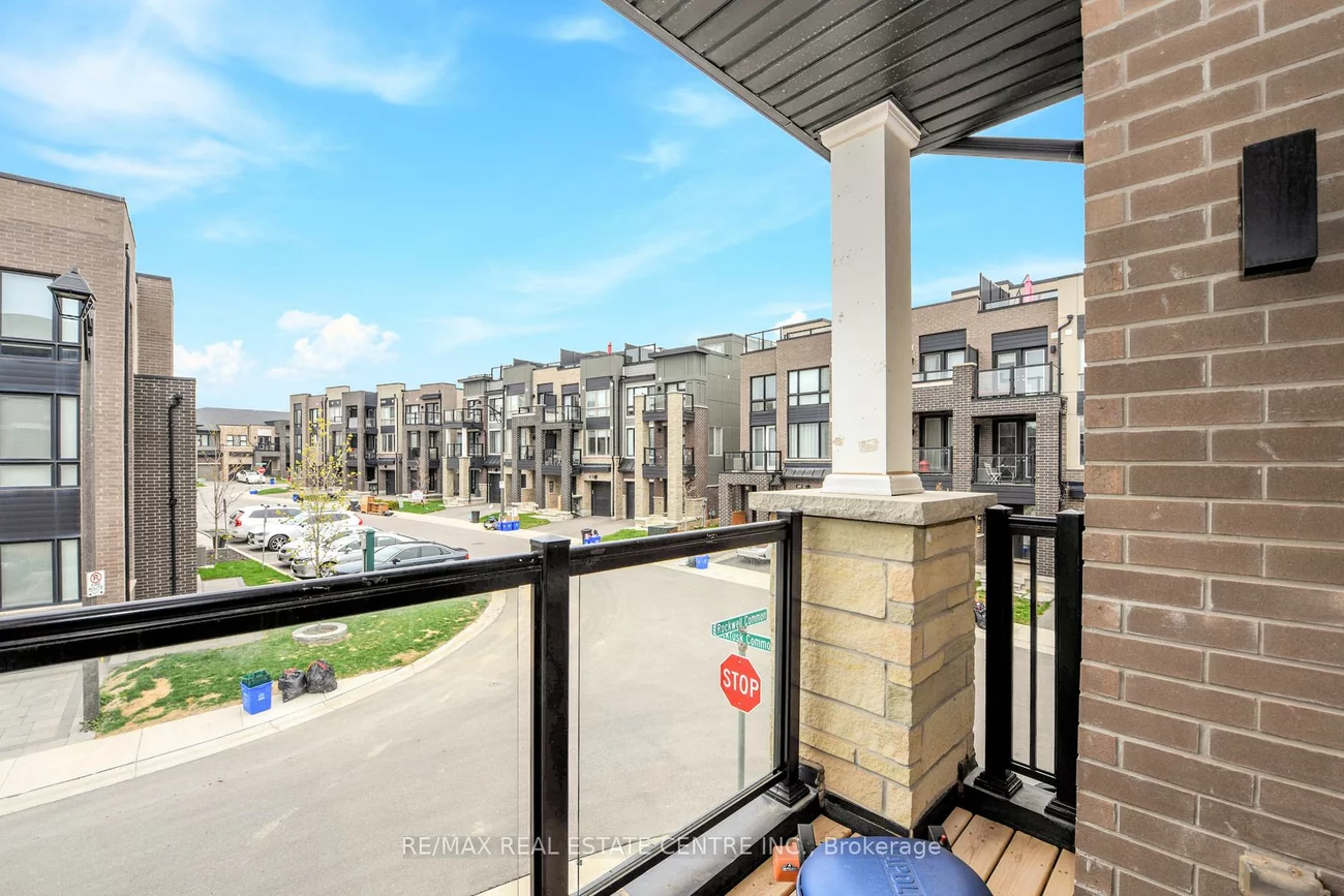 428, Rockwell Common, 1010 - JM Joshua Meadows, Oakville
