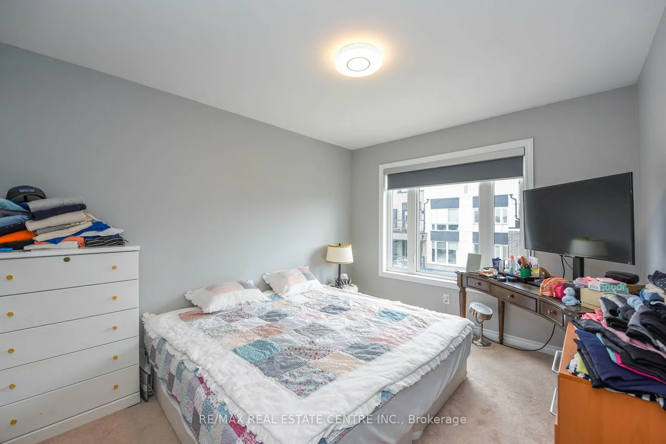 428, Rockwell Common, 1010 - JM Joshua Meadows, Oakville